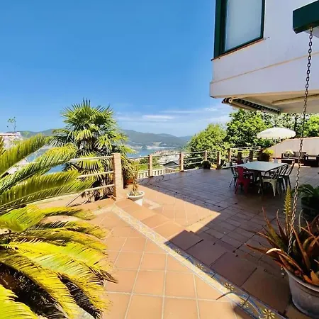 Alpehytte Al Mar Vista Panoramica A La Ria De